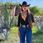 Claudia Elizabeth Del Angel - @clau_del_angel - Instagram