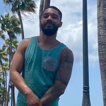 Claude Walker - @dr.santia9o - Instagram