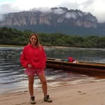 CLAUDIA CARRILLO - @claudiacarrillov - Instagram