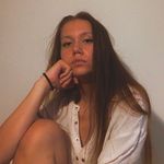Claudia Dobos - @dbscld - Instagram