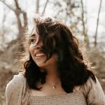 Claudia | Where Wisterias Grow - @wherewisteriasgrow - Instagram