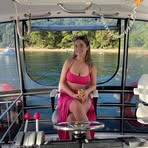 Claudia Holmes - Facebook
