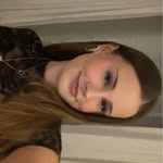 Claudia Holmes - @claudia.holmess - Instagram