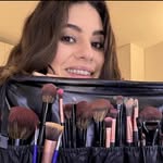 Claudia - @clau.diamakeupartist - Instagram
