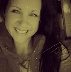Claudia Mak - Facebook