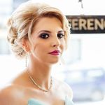 Claudia Pop - @claudia.pop.coman - Instagram