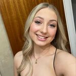 Claudia Wright - @claudia_lillyy - Instagram
