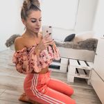 Claudia Wright - @unenimenunton37 - Instagram