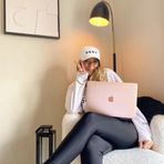 Claudia Yates - Facebook