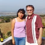 Clay Johnston - @clayanarosa - Instagram