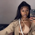 Cleo Phillips - @marawudr - Instagram