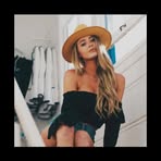 Cleo Stark - Facebook
