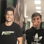 Clint Payne - @fingernoodles - Instagram