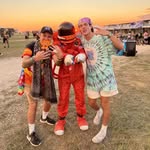 Clinton Vest - @clinttt.vesttt - Instagram