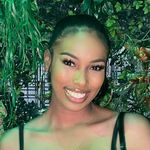 coco🦋 - @cocochenella - Instagram