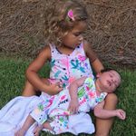 Gabi & Coco Graham - @gabiandcoco - Instagram