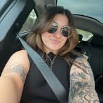 Courtney Lewis - @coco_lewis15 - Instagram