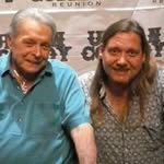 Cody Dooley - @lovinbranson - Instagram