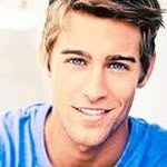 Connor Sandford - @eagersexycody - Instagram