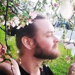 Cody McKenna - @my_neighbor_codoro - Instagram