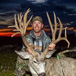 Cody And Kelsy Robbins - @live2hunt_with_cody_and_kelsy - Instagram