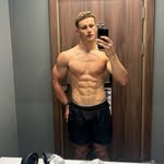 Lewis Collins || 22 - @lewiscollinsfit - Instagram