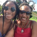 Colette King - @coletteinthegarden - Instagram
