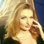 Colette Oliver - @coletteoliverqlavx1827 - Instagram