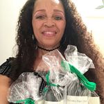 Colette Roberts - @blossomshairfood - Instagram