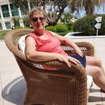 Colette Sanders - @colette.sanders.98 - Instagram