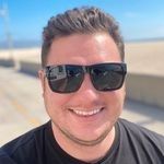 Colin ‘Buck’ - @buckuhroogs - Instagram