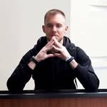 Colin Everett - @drcooljwalker - Instagram