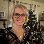 Colleen Webb - @colleensisland - Instagram
