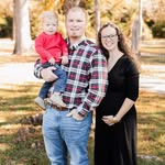 Collin, Hannah, Oliver, Annie - @howardfamilychatbooks - Instagram