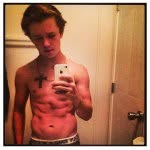 @collinreevespage - Instagram