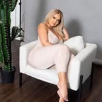 Collins Bella - @collinsbella66 - Instagram