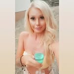 Connie Davidson - @darr_kpt - Instagram