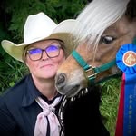 Connie Erickson - @mysticsupremecupcakekisses - Instagram