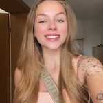 Connie Harding - @larebvpo - Instagram