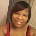 Connie Holmes - @holmes6584 - Instagram