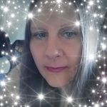 Connie Howell - @conniehowell28 - Instagram