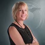 ‘Coastal’ Connie Kellner - @coastalconniekellner - Instagram