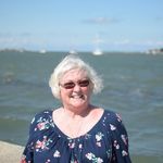 Connie Lamp - @lamp2597 - Instagram