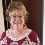 Connie Leonard - @connieleonard33 - Instagram