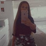 Connie Lloyd - @connielloyd20 - Instagram