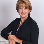 Connie Piper - @conniepiper_greenlightrealty - Instagram