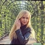 Connie Serna - @connieserna065 - Instagram