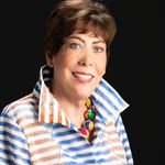 Connie Voss - @voss_vintage_chic - Instagram
