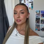 Connie Wallis - @conniewallisx - Instagram