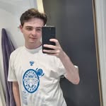 Connor Holmes - @connor_holmes44 - Instagram